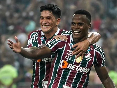 Figura de Fluminense se saca el sombrero con delantero de Colo Colo