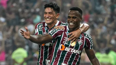 Figura de Fluminense se saca el sombrero con delantero de Colo Colo.