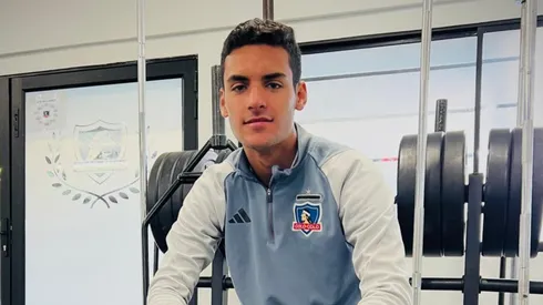 Javier González durante su prueba en Colo Colo. | Imagen: DaleAlbo.