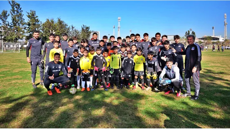 Colo Colo formó un departamento de arqueros especializado.
