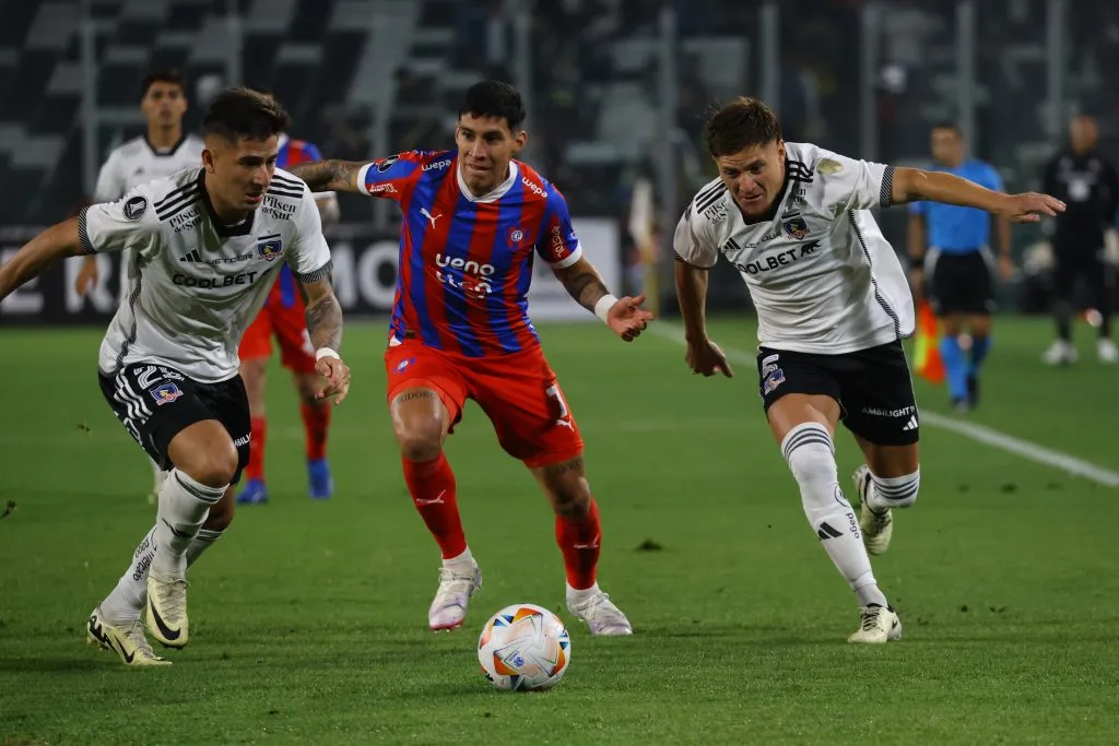 Colo Colo vs Cerro Porteño en el Estadio Monumental. (Foto: Photosport)