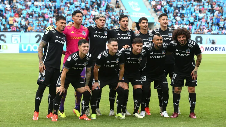 Futbol, Deportes Iquique vs Colo Colo. Fecha 14, Campeonato Nacional 2024. Los jugadores de Colo Colo posan a los fotografos antes del partido de primera division disputado en el estadio Tierra de Campeones de Iquique, Chile. 25/05/2024 Alex Diaz/Photosport Soccer, Deportes Iquique vs Colo Colo. Date 14, National Championship 2024. Colo Colo Colo players pose to photographers before the first division match played at the Tierra de Campeones stadium in Iquique, Chile. 25/05/2024 Alex Diaz/Photosport
