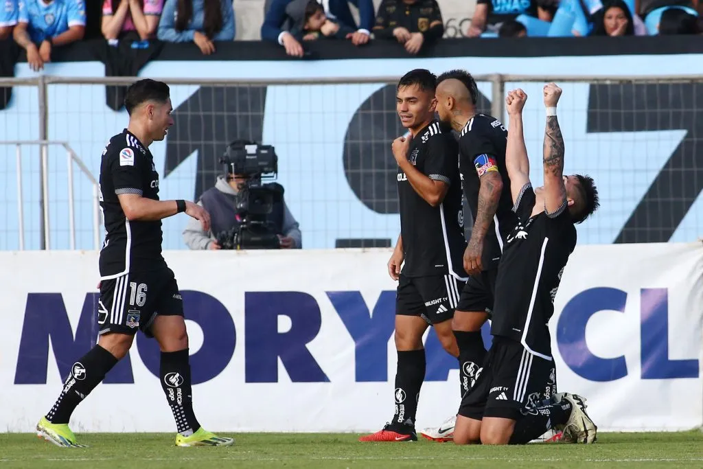 Con goles de Arturo Vidal, Guillermo Paiva y Marcos Bolados, el Cacique venció a Deportes Iquique y escaló en la tabla.