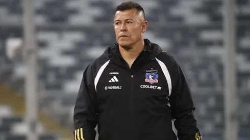 Jorge Almirón no podrá contar con Esteban Pavez en Iquique.