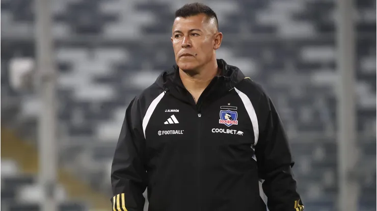 Jorge Almirón no podrá contar con Esteban Pavez en Iquique.