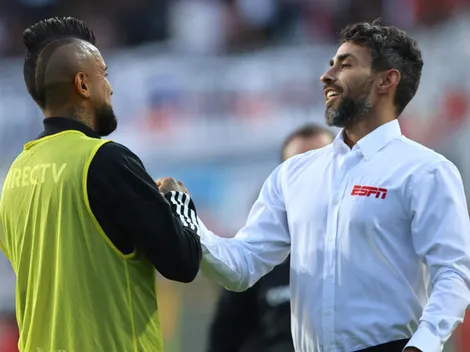 El Mago se rinde ante el Colo Colo de Jorge Almirón