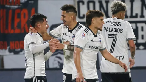 Colo Colo enfrenta a Palestino.