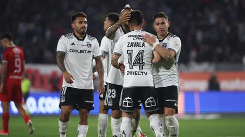 Los cambios de Almirón en la formación de Colo Colo vs Palestino.