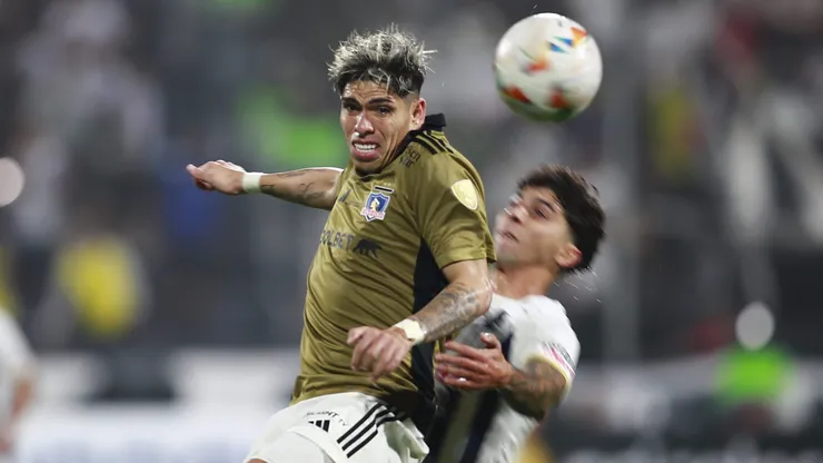 Carlos Palacios salió en defensa de Esteban Pavez en Colo Colo.