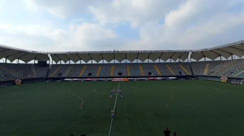 El impresentable estado de la cancha del Bicentenario de La Florida