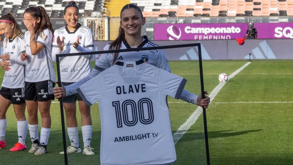 Isidora Olave tiene más de 100 partidos con Colo Colo Femenino.