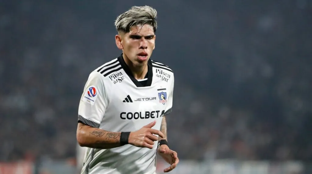 ¿Y Colo Colo? Carlos Palacios y la posibilidad de ser refuerzo de Boca Juniors.