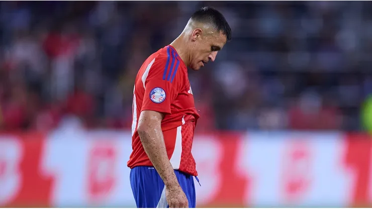 Alexis Sánchez critica a los árbitros y la Conmebol tras eliminación de Chile.