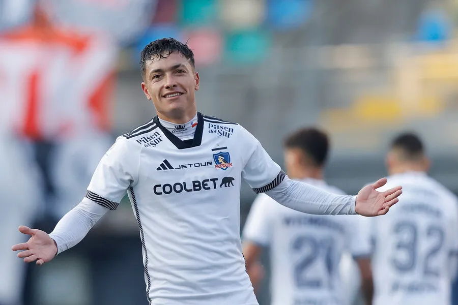 Cristián Zavala espera su oportunidad en La Roja. Imagen: Felipe Zanca/Photosport