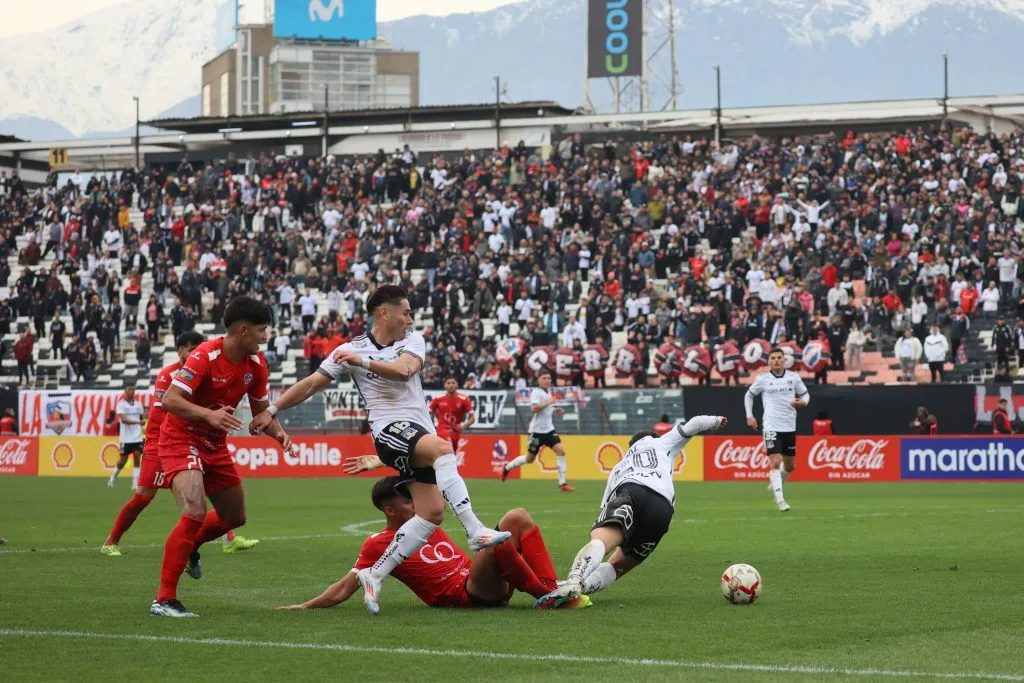 Colo Colo volverá al Estadio Monumental para un partido amistoso ante Universitario de Deportes. Foto: Dragomir Yankovic/Photosport