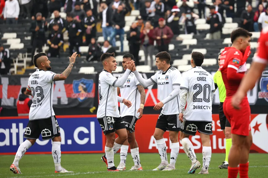 Colo Colo venció con claridad a Colegio Quillón por la Copa Chile. Imagen: Dragomir Yankovic/Photosport