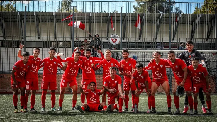 La advertencia del DT de Colegio Quillón a Colo Colo.
