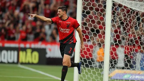 Mercado de fichajes de Colo Colo MINUTO a MINUTO: rumores, refuerzos y bajas.