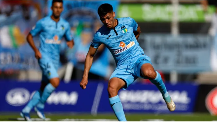 Pedro Navarro no volverá a Colo Colo para el segundo semestre.