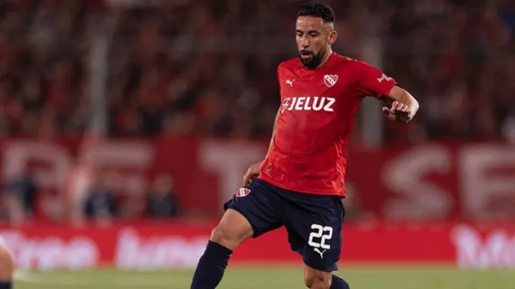 Mauricio Isla podría llegar a Colo Colo