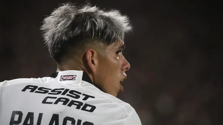 Carlos Palacios estalla por rumores de posible partida de Colo Colo.