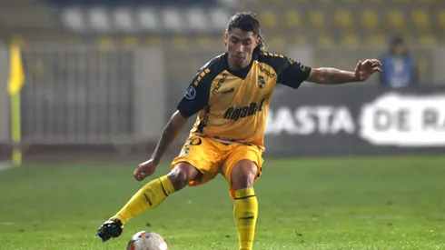 ¿Y Cabral? Almirón revela detalles para refuerzos de Colo Colo.