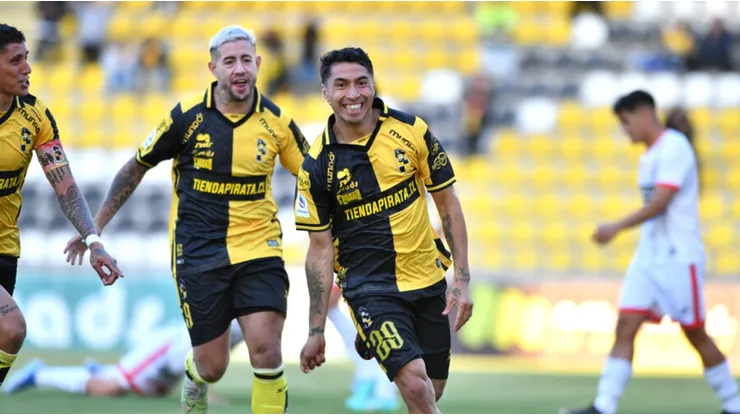 Noticias Colo Colo hoy: Luciano Cabral, Alan Saldivia, refuerzos, Copa Chile y más.