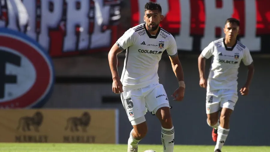 Emiliano Amor volvería a la titularidad en Colo Colo. Imagen: Jonnathan Oyarzun/Photosport