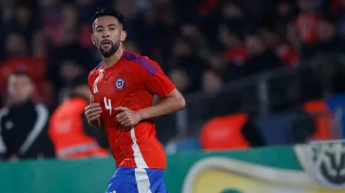 Mauricio Isla sigue a la espera para ser refuerzo de Colo Colo.