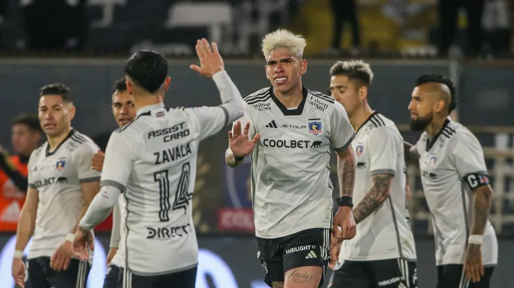 Colo Colo se encamina a lograr histórica marca.