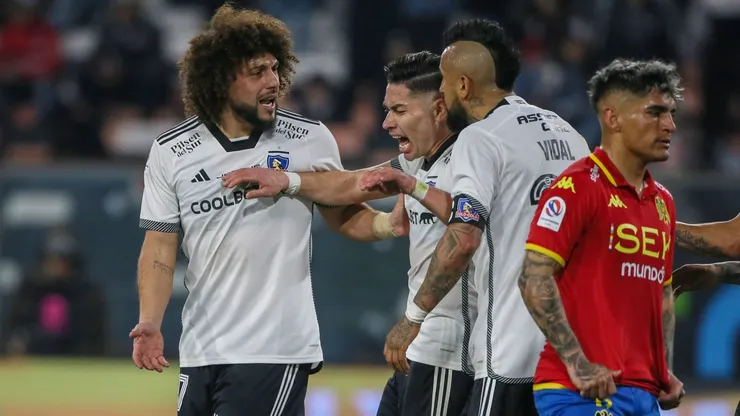 Arturo Vidal y su encontronazo con Maxi Falcón.