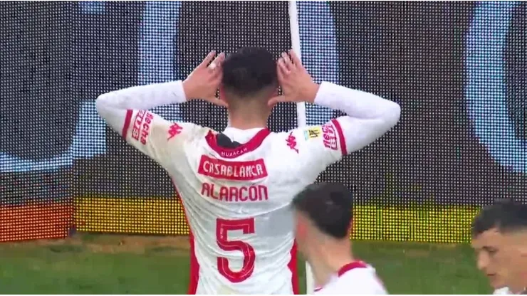Ex Colo Colo: el golazo de Williams Alarcón en Argentina en el duelo entre Huracán vs San Lorenzo.
