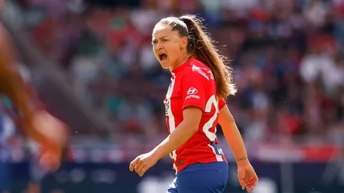 Estuvo cerca: el detalle que separó la vuelta de Estefanía Banini a Colo Colo Femenino.