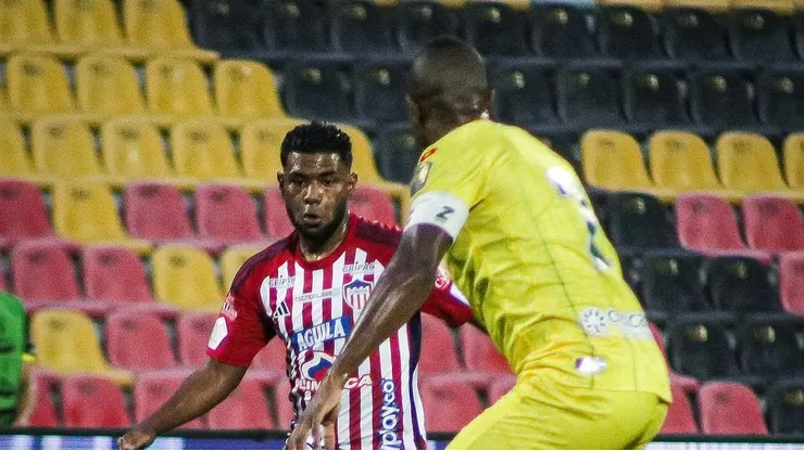 Junior de Barranquilla pierde su partido en Colombia con un jugador más.