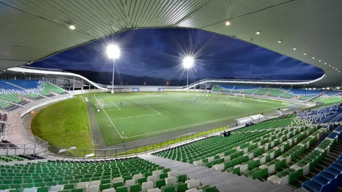 La maravillosa vista del Chinquihue con Colo Colo visitando Puerto Montt.