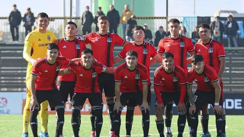 Los juveniles de Colo Colo Proyección que destaca Almirón.