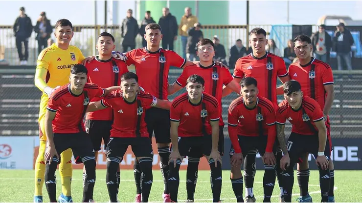 Los juveniles de Colo Colo Proyección que destaca Almirón.