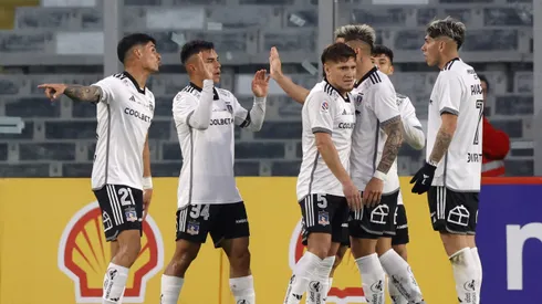 Formación Colo Colo vs Santa Cruz.