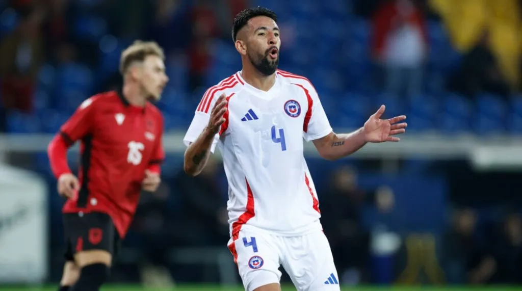 Mauricio Isla tiene sus días contados en Independiente.