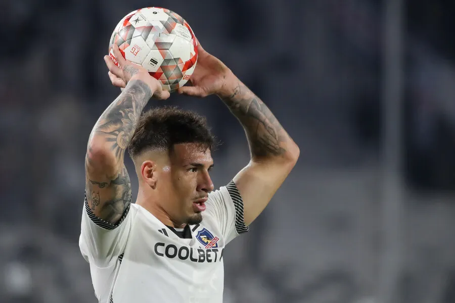 La cláusula de salida de Alan Saldivia aumentó en Colo Colo.  Imagen: Jonnathan Oyarzun/Photosport