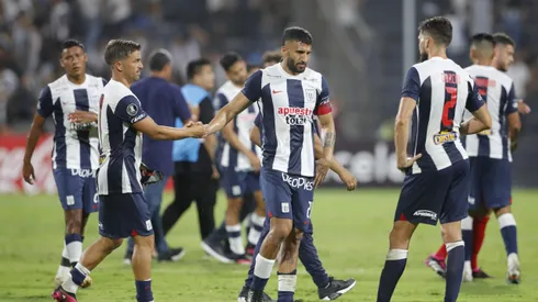 Gabriel Costa puede cruzar a la vereda de enfrente en Perú.