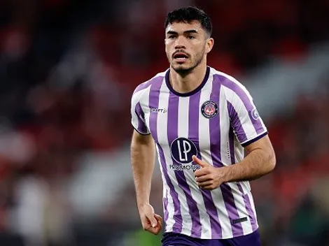 Hinchas del Toulouse definen el futuro de Gabriel Suazo