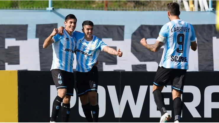 Atención Colo Colo: Magallanes golea a Unión Española en la Copa Chile 2024.
