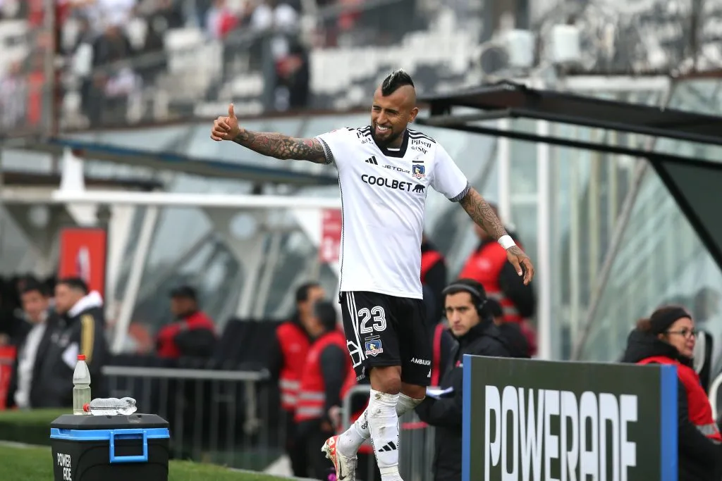 Arturo Vidal volverá a ser titular en Colo Colo