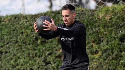 Javier Correa prepara su regreso en Colo Colo.