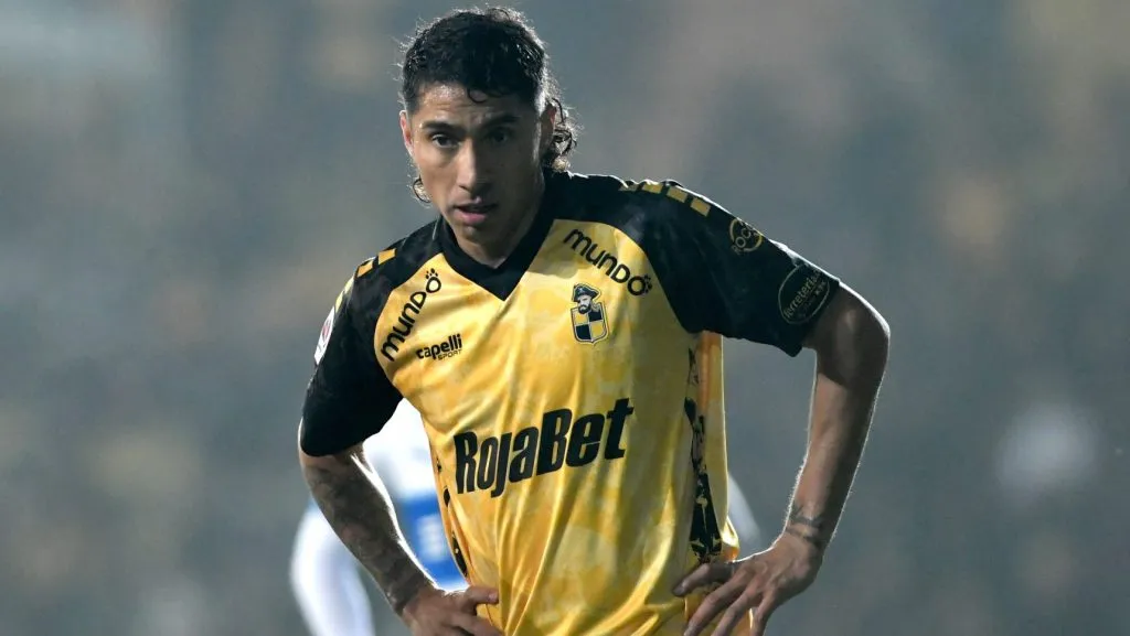 Luciano Cabral vuelve a ser opción en Colo Colo