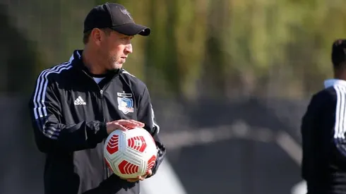 Luis Mena aparece como opción para el cargo de Jefe del Fútbol Joven de Colo Colo.
