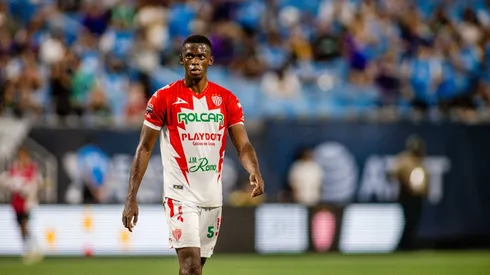 Refuerzo de Junior le manda mensaje a Colo Colo pensando en Copa Libertadores.