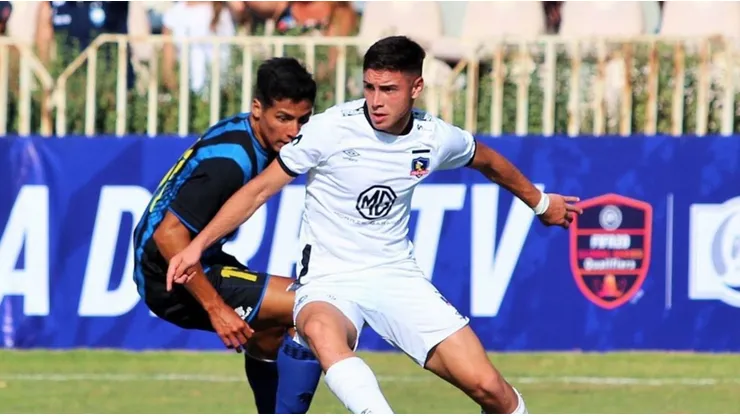 David Tati vive un calvario en Colo Colo.