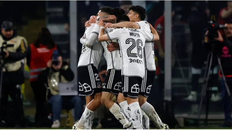 Colo Colo tiene en la mira a dos jugadores para un último refuerzo.
